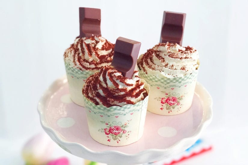 Kinderriegel Cupcakes: Blitzschnelles Rezept mit Topping